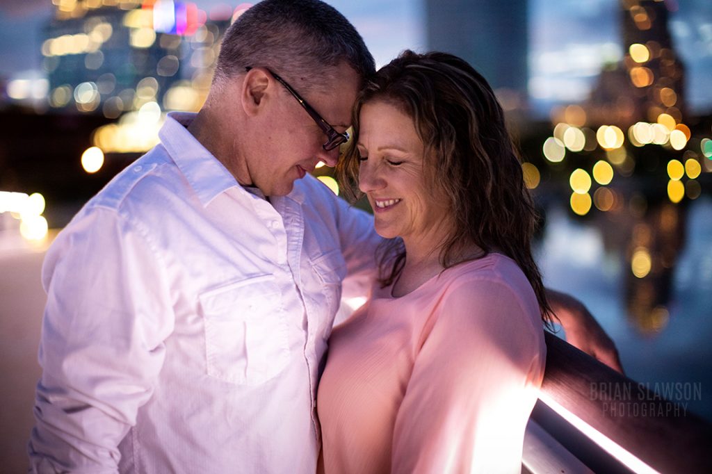 MILWAUKEE LAKEFRONT ENGAGEMENT SESSION