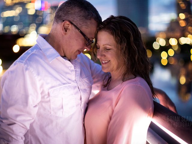 MILWAUKEE LAKEFRONT ENGAGEMENT SESSION